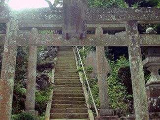 諏訪神社 鳥居