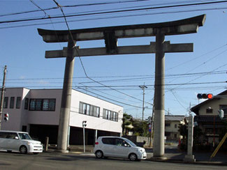 草薙神社 大鳥居