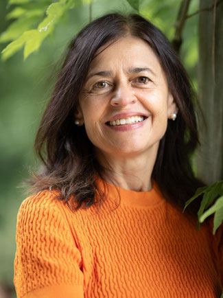 Claudia Winkler, dipl. klassische Yogalehrerin YCH/EYU