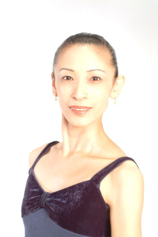 講師 本田 真奈美 スミ バレエスタジオ旭川 深川 講師 本田 真奈美 スミ バレエスタジオ旭川 深川