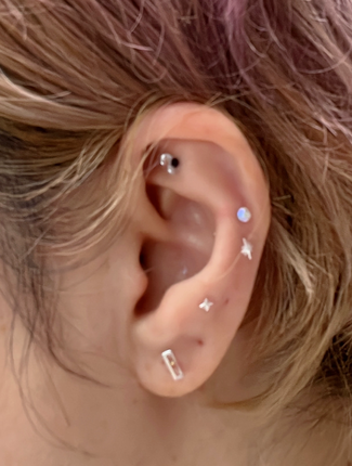 耳つぼジュエリー西宮　耳つぼじゅえりー西宮　耳ツボ