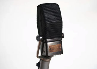 RCA 44-A Ribbon Velocity Microphone — by Steven Sank
