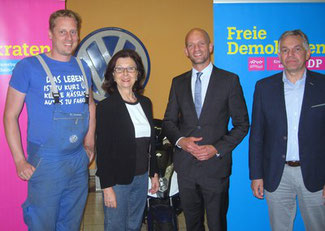 von links nach rechts: Dierk Lorscheid, Renate Frohnhöfer, Ralph Bombis, Alois Blum