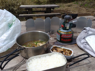 サバ缶＆スープで”豪華なランチ”