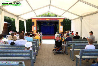 Kleine Weltbühne Puppentheater show klotti Park klotten wildpark freizeitpark wild attraktionen tiere park plan guide map aktuell 