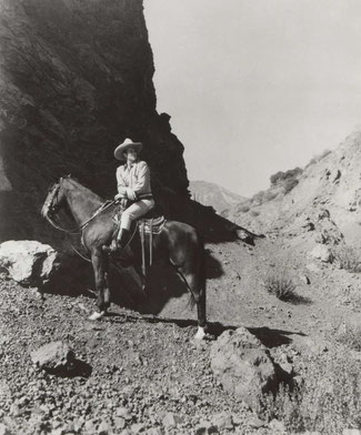 John Wayne filmed at Bronson Canyon long before "The Searchers": he was up in those stark rocks in "Sagebrush Trail" in 1933. 