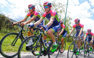 Team Lampre-Merida hat sich für 2015 internationalisiert und auch verjüngt © Lampre-Merida