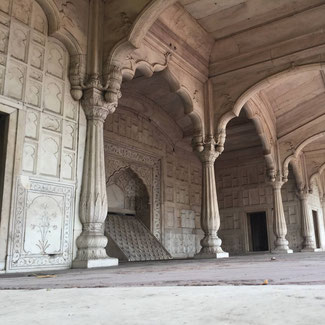Red Fort Neu Delhi. Private Rundreise durch  Rajasthan. Organisiert durch das indische Reisebüro Maasa India Tourism in Neu Delhi