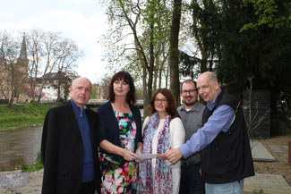 Tourismus und Weinbau sind aus Sicht der FDP wichtige Standortfaktoren im Kreis Ahrweiler (von links): Ulrich van Bebber, Alexandra Lieb, Brigitte Schmickler, David Jacobs und Sven Rogatschew