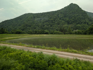 秋田と山形の県境にひろがる日本の原風景