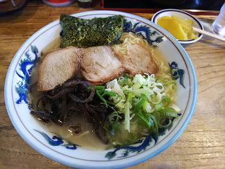 若竹食堂の熊本ラーメン