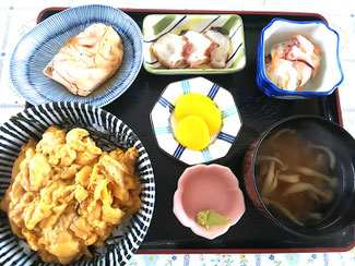 下北半島佐井村のうに丼