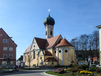 Bild: Pfarrkirche St. Nikolaus am Marienplatz 1 in Immenstadt