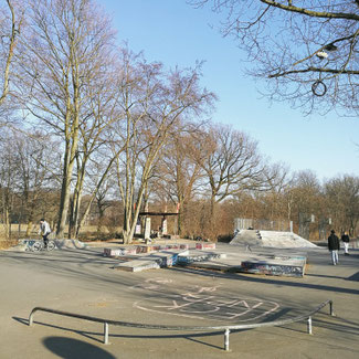 Neukölln: Skatepark at Columbiadamm 184