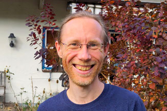 Timo organisiert den Herzsitz-Intensiv-Tag mit Gerd Bodhi Ziegler