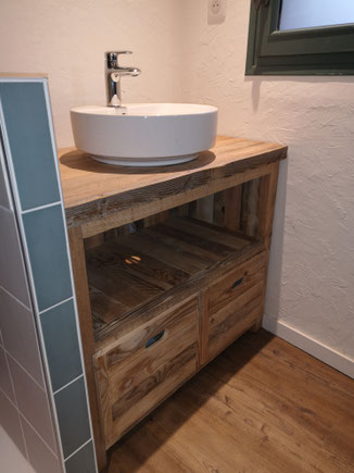 Creation Et Ventes De Mobiliers En Bois De Palettes Site De Latelierpalettesdenicolas