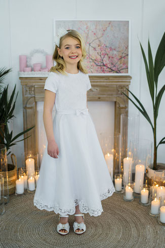 Lana_Kommunionkleid_weiß_lang_Spitze