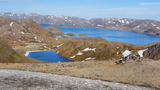 Atemberaubend schöne Landschaften mit kleiner Ansiedlungen der Sami, der Ureinwohner in Lappland.