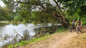 An der Moldau bei Vrane...