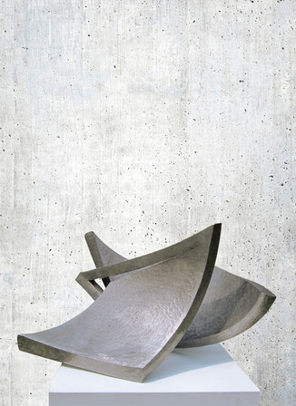 hitschold-butterfly-skulptur-stahl-metall-abstrakt-raumlinear