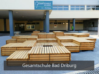 Gesamtschule Bad Driburg - Podest Matrix Stufenpodest