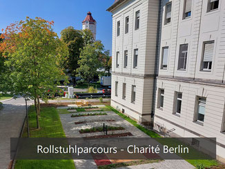 Rollstuhlparcours am SPZ der Charité Berlin