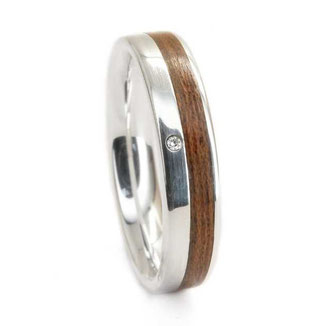 Silberring + kleinem Brilliant und Holzeinlage