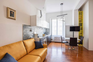 interno di una casa salotto
