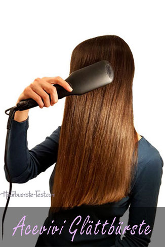 Frau, lange glatte Haare mit Acevivi Hair Straightener, Acevivi Glättbürste Test