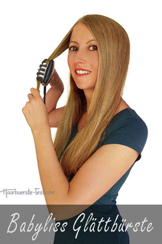 Babyliss Glättbürste Test, Glättbürste HBS101E Test, Frau, lange glatte blonde Haare mit Babyliss Glättbürste