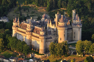 Chateau Pierrefonds proche gite Les Merles Oise