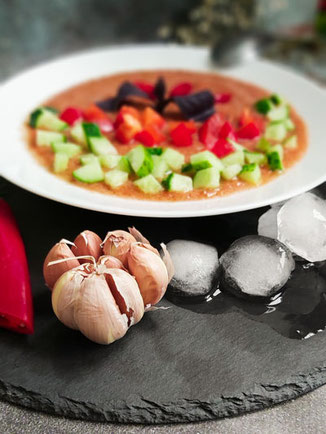 Kalte Sommersuppe: Gazpacho andaluz