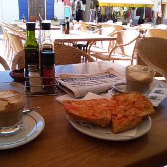 Pan con tomate im Restaurant Santa Gertrudis