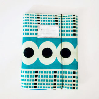  Housse carnet de santé wax bleu              25€