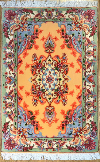 TABRIZ ポシティサイズ　約90ｘ60　縦糸silk