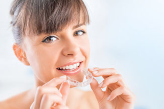 Modern orthodontic techniques e.g. the invisible appliances by Invisalign® allow a completely inconspicious treatment for adults