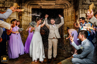 Cette photo représente un couple lors de leur mariage à Negrepelisse dans le tarn-et-Garonne