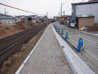 歩車道境界ブロック設置完了