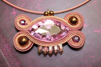 Soutache Kette Justinia by Kinari Statmentschmuck, DEesigner