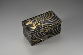 Studio and Gallery EKA  Takaaki Iwabe Works : Makie Box