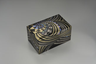 Studio and Gallery EKA  Takaaki Iwabe Works : Makie Box