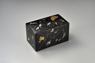 Studio and Gallery EKA  Takaaki Iwabe Works : Makie Box
