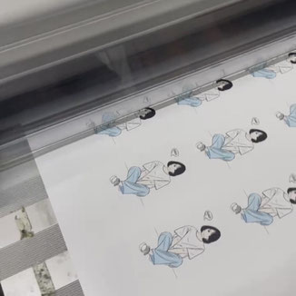 オリジナルステッカー 防水 1枚から 車 バイク アニメ イラスト 依頼 英語 絵 野外 おすすめ プレゼント おしゃれ かわいい カッコイイ キャラクター キラキラ 評判 口コミ クリア 手書き 携帯 高品質 作成 写真 種類 制作 スマホ ショップ 即日 即納 短納期 透明 名前 値段 料金 ノベルティ  ホログラム メタル ゆるキャン ロゴ 推し カッティング キャンプ 耐水 耐候性 人気 メタリック 中濃印刷 岐阜 耐光性 アパレル