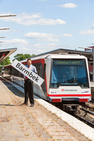 42 Minuten Hamburg, Ringlinie, U3, Hochbahn, Christopher Dietzel, Barmbek, U-Bahn Fahrer, Umsteigen, Schaffner, Triebwagen, Lokführer