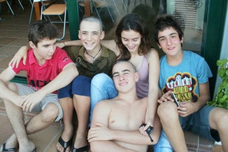 Foto de los 5 protagonistas de la 4ª planta. Coaching para adolescentes