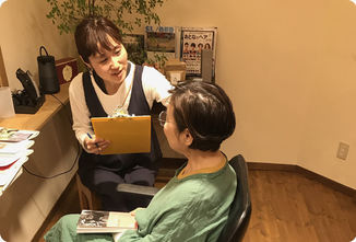 たっぷり時間をかけてカウンセリング｜ヘアサロン528【hairsalon528】茅ヶ崎にある髪と地肌に優しいオーガニックヘナカラーの専門店