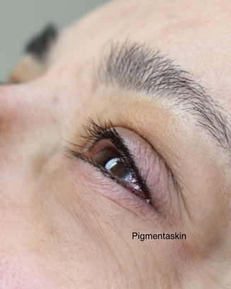 Permanent Make up Augen, Wimpernkranz-Verdichtung am Ober- oder Unterlid