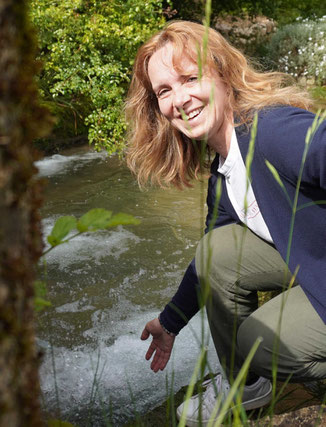 sophrologie et fleur de bach a savonnieres avec isabelle perchais - annuaire des therapeutes via energetica