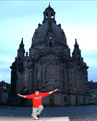 Guenter Mokulys an der Frauenkirche / Dresden