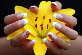 Heikes Nagelstudio Mainz-Ebersheim. Gelnägel und Fussfrench.